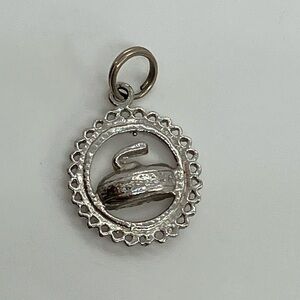 Vtg 925 Sterling Silver Curling Stone Round Charm / Pendant